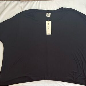 Laurie Felt Classic Black Short Sleeve Top